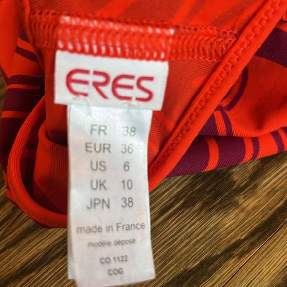 Like new one piece eres swim suit with clutch - Picture 5 of 5